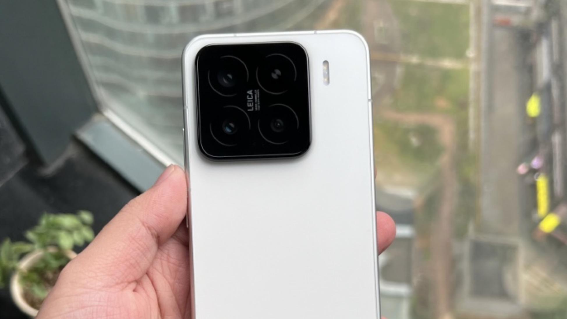 小米15大跳水，16GB+512GB突降1050元，骁龙8至尊版+60倍变焦