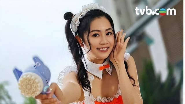 TVB“力捧小花”发文被疑受情伤，曾被指长相与剧中差距大