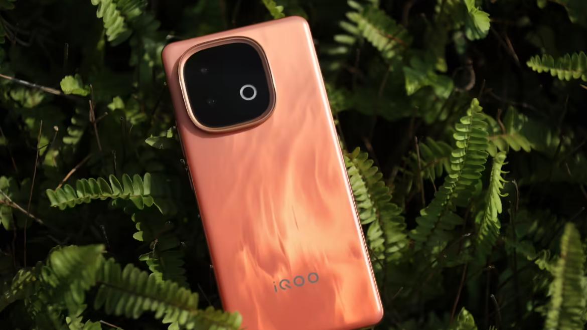 1999元？iQOO这新机太骚了