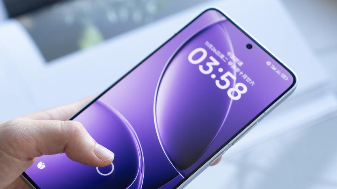 6.59英寸+7800mAh，定价2499元起，红米满血小尺寸中端机要来了