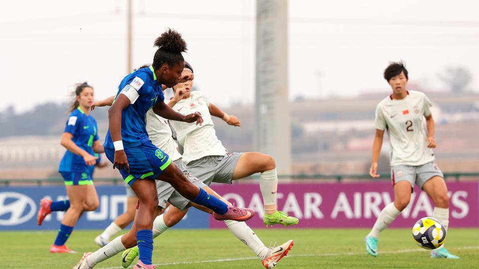 中国女足0-3巴西！无缘U17世界杯8强 俞天桢失单刀 周欣怡中柱