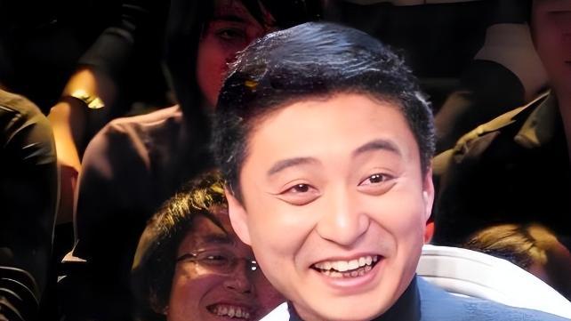 一句脏话葬送22年努力！看着满头白发的周炜，郭冬临效应还在继续