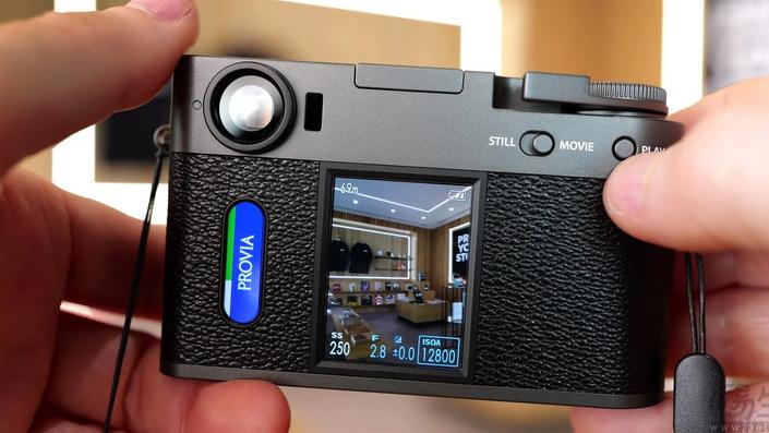 对于相机行业而言，“玩具”或“工具”已成唯二出路