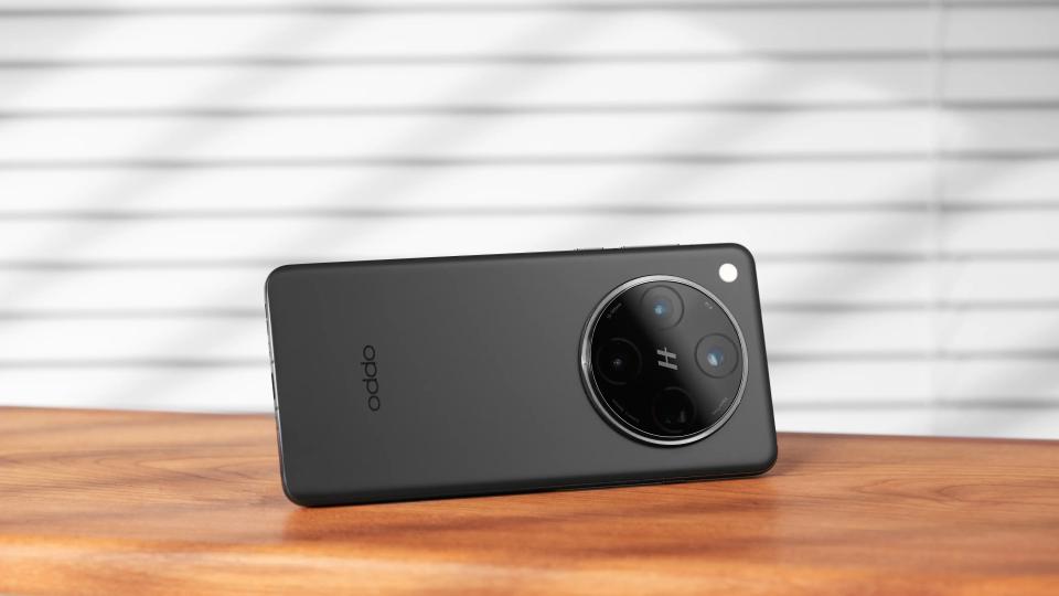 OPPO Find X9系列再次被确认：超声波指纹+无线充，堪称全能旗舰