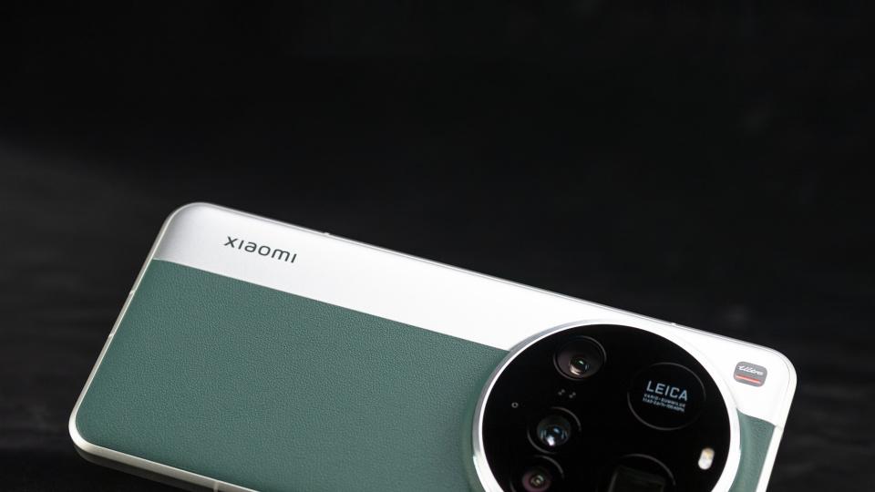 小米16 Ultra再次被确认：优化凑数镜头，影像模组或要重构！