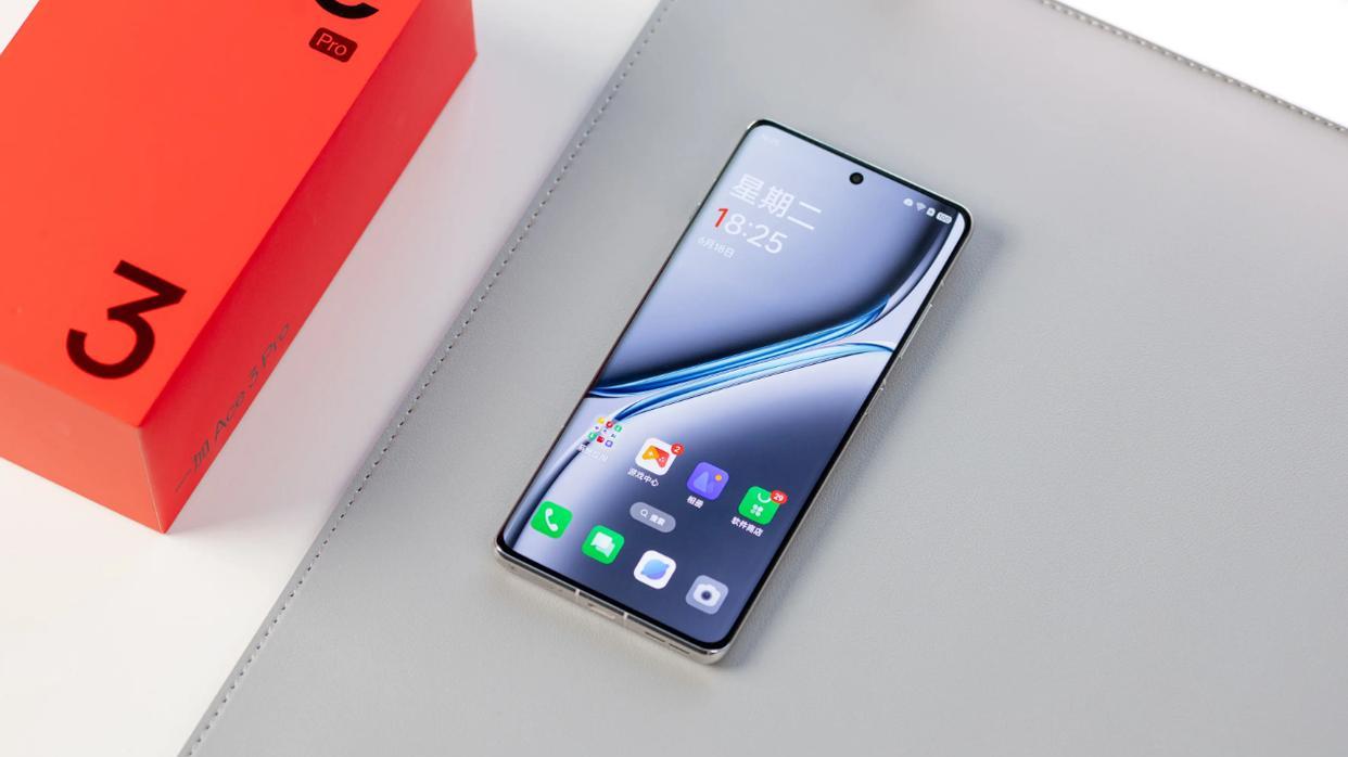 跌至2352元！16GB+512GB+6100mAh，高性价比旗舰加速清仓