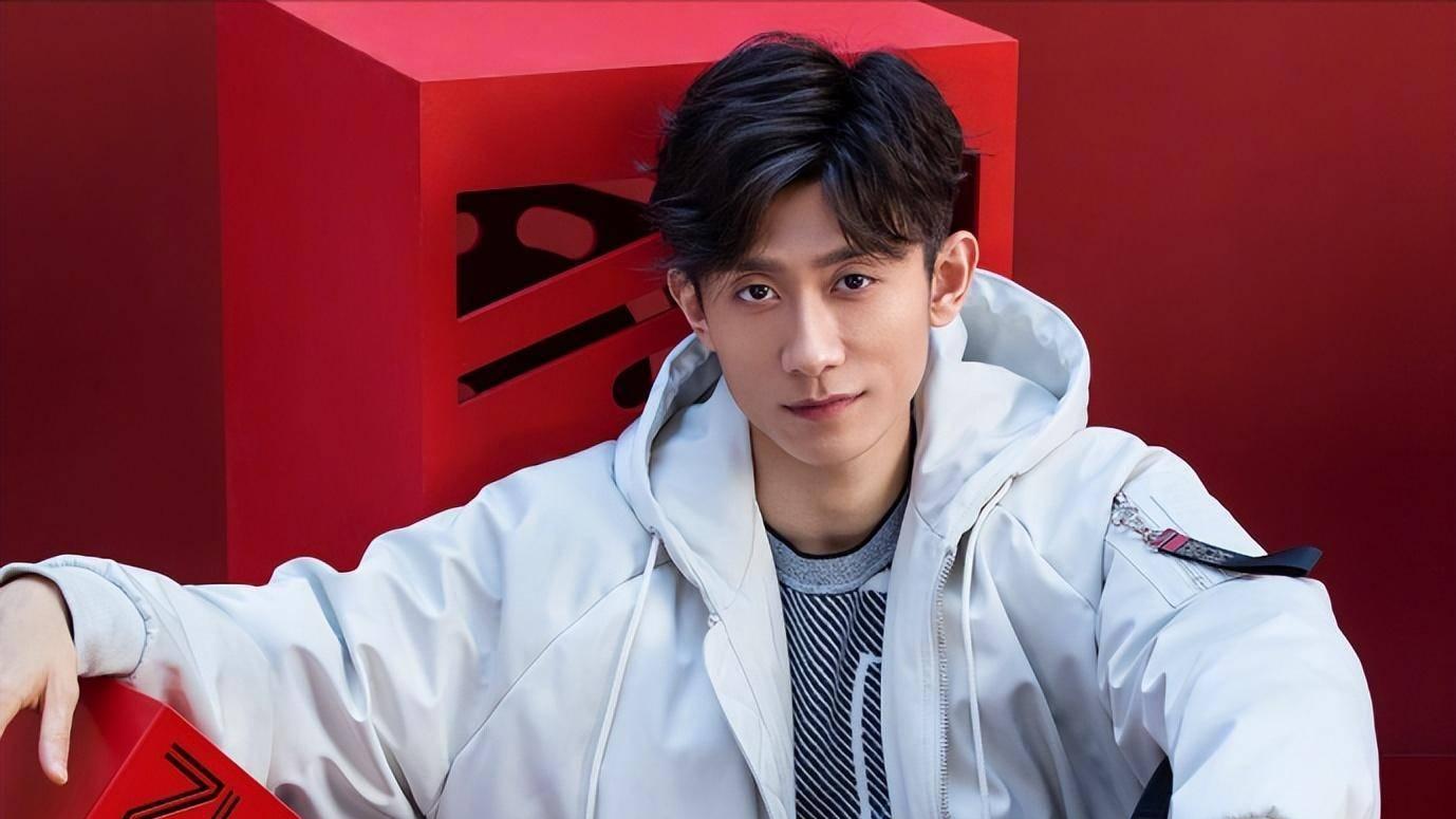 张一山首谈与赵丽颖合作，一场演技对决，为何让观众苦等三年？