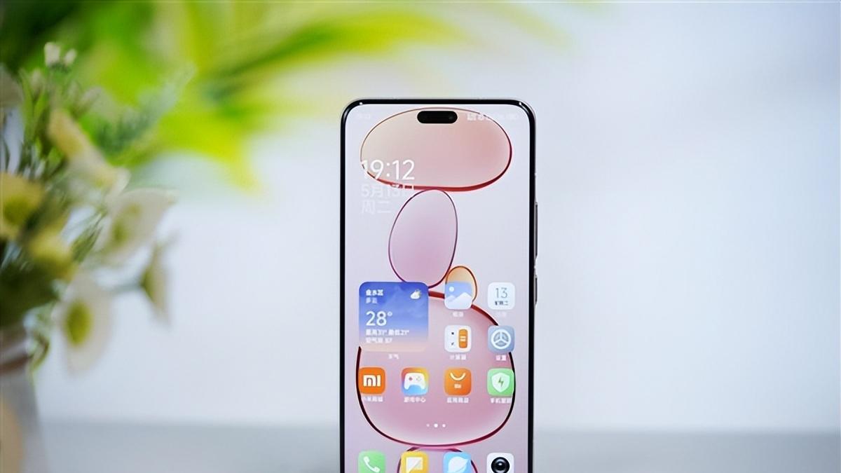 华为nova 14系列太强，小米Civi 5 Pro加油