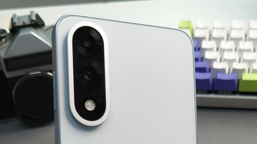 敢信？2124 元起的手机，系统流畅到像开了加速挂