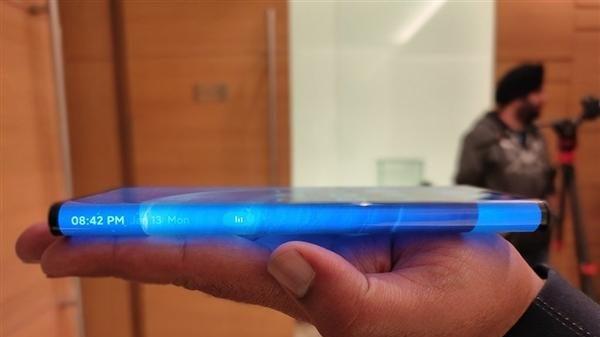 冲上热搜的苹果20周年iPhone，小米在6年前就造出来了？