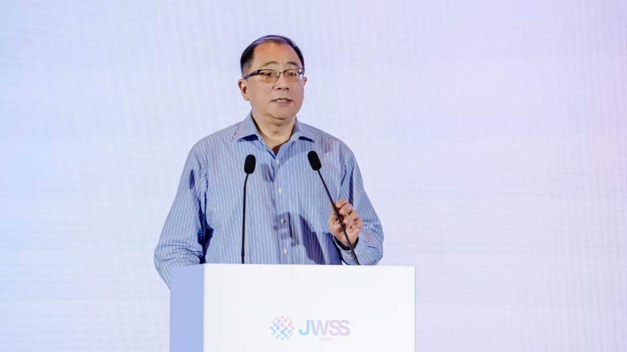 高通孟樸：終端側AI，開啟 “芯”增長