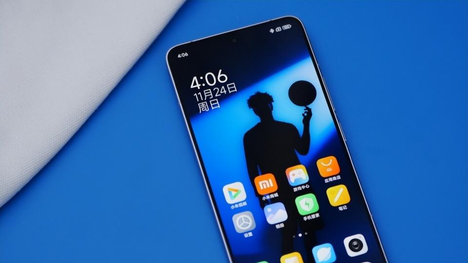 小米“急眼了”，16GB+512GB跳水1400元，高配旗舰降至“新低价”