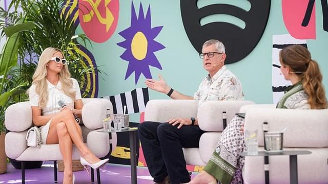 希尔顿公开私人录像带被泄露后感受，“我当时只是个十几岁女孩”