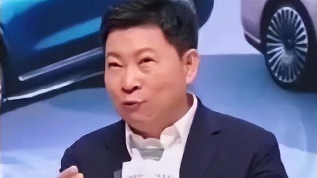 智驾事故频发，官方警告华为，鼓吹“解放双手”就是在“玩命”