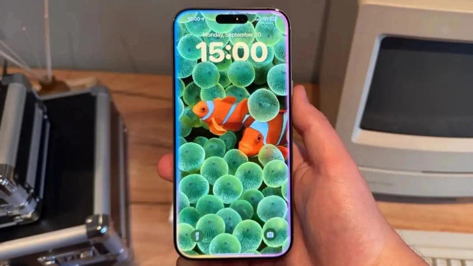 iPhone16ProMax重回“地板价”，256GB售价亲民，错过等半年