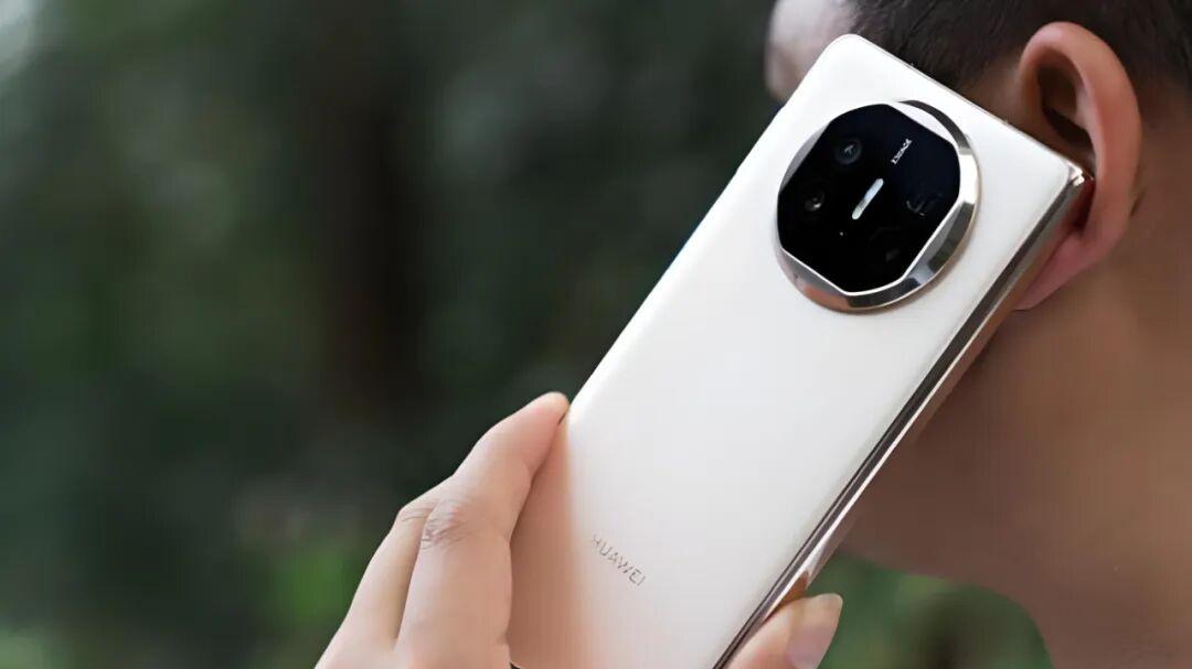 华为MateX6 再次降价：双十一前夜跳水，能否破万元大关？