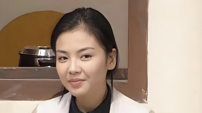 大年夜，被“孤立”的刘涛，李雪健的坐席，内娱江湖地位一目了然