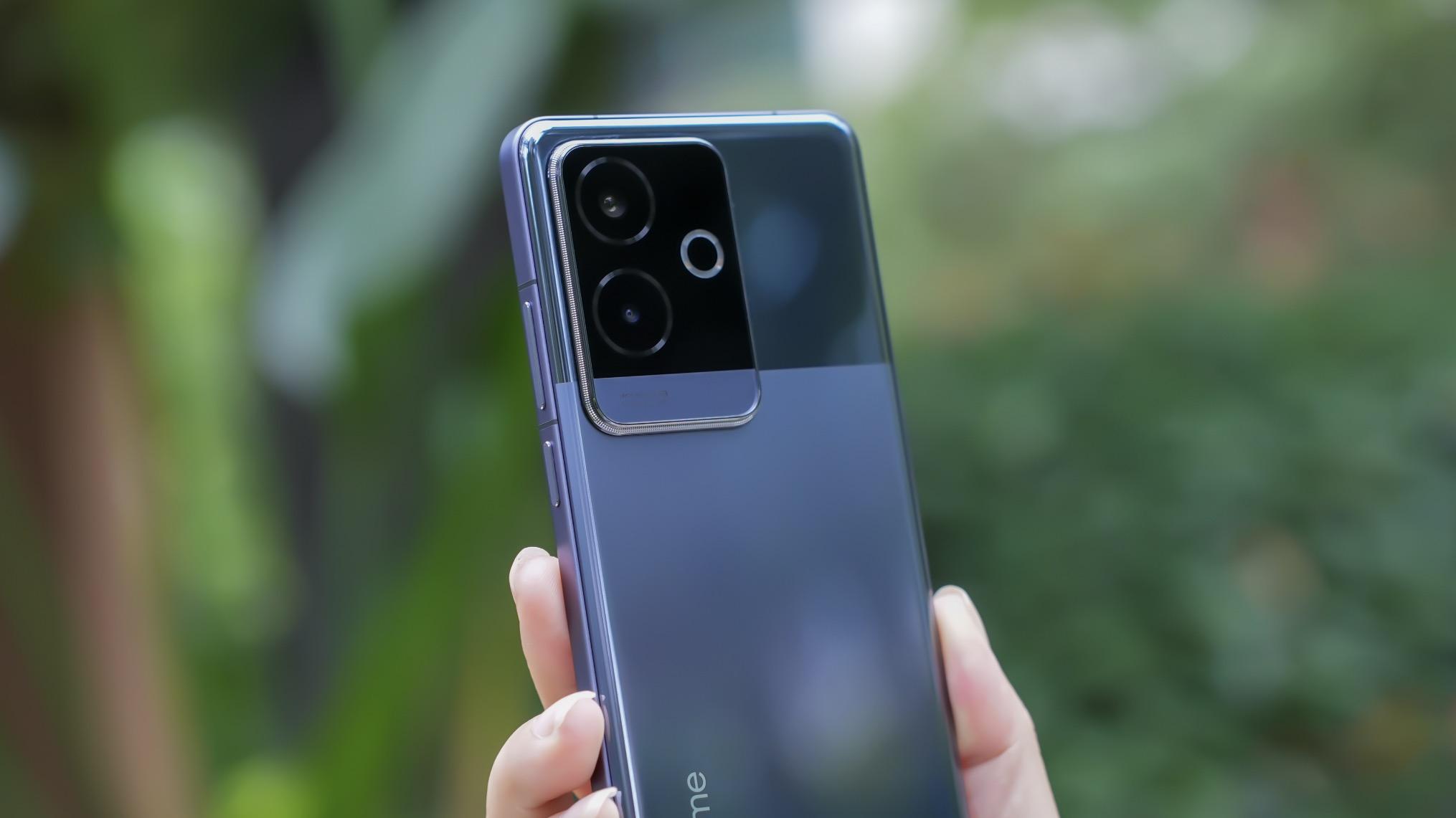 不要利润了吗？骁龙8Gen3+120W+金属中框，国补后才卖1377元起