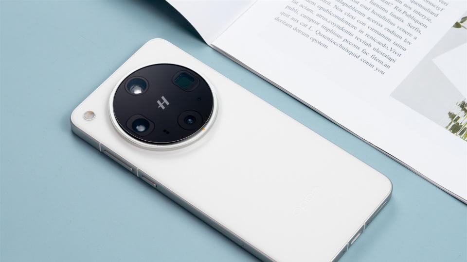 OPPO Find X9再次被确认：6.59英寸+新ID设计，参数也悬念不大