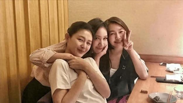 网传大S可以同意俩孩子春节回北京，但是向汪小菲提出了一个条件