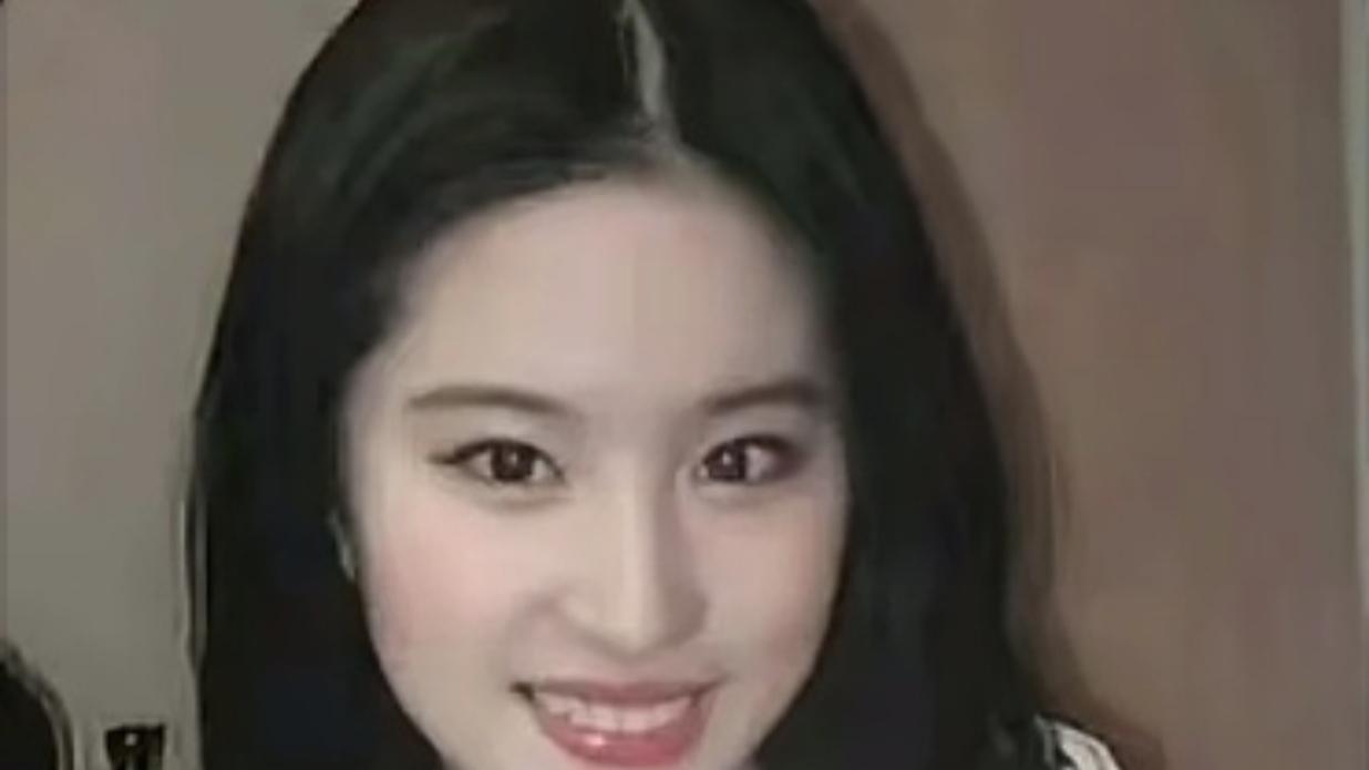 刘亦菲：从童模冠军到国民女神的开挂人生