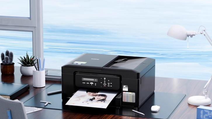 兄弟T735DW彩色喷墨多功能一体机：小墨方大能量，畅享打印新体验