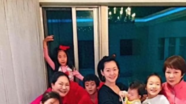 寄生三代：大S家族房产真相，揭开三代女人的无根困境