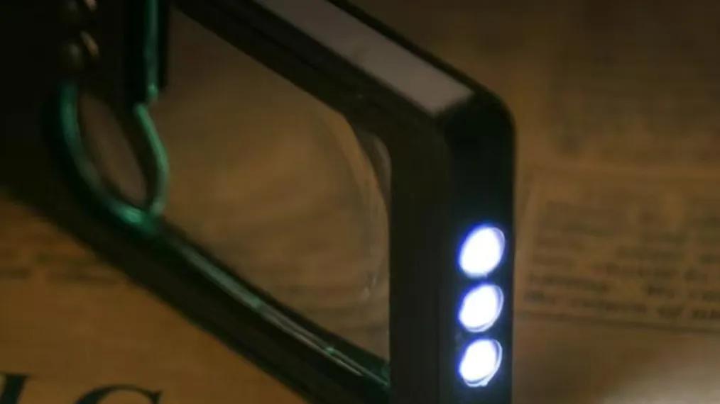 12元的外贸出口显微镜，支持55倍放大，还带手电筒和验钞功能