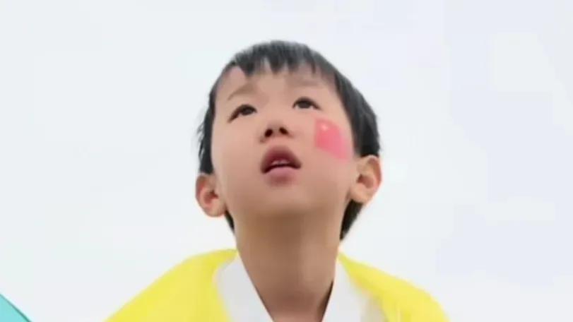 樊小慧前摄影师公开道歉，承认因经济压力参与造谣诽谤事件