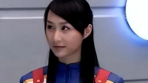 雷佳音为何出道多年无绯闻，看看妻子是谁就知道了，有点出乎意料