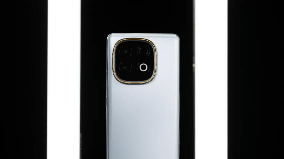 本來覺得雙11沒啥好買的，結果這些手機還挺香