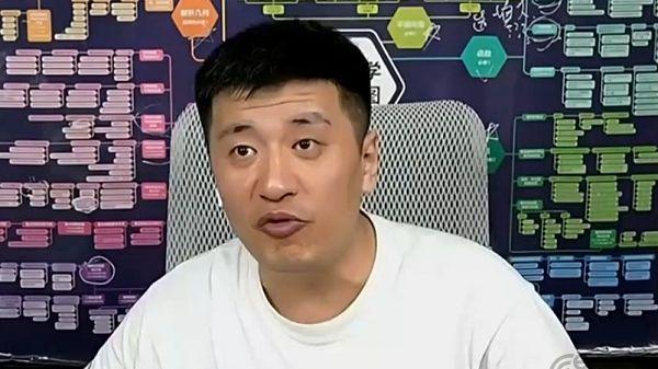 大廠競逐AI高考志愿填報，可還替代不了張雪峰