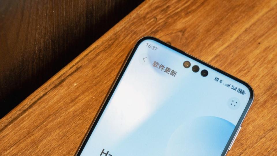 华为迎来双喜：增速第一、力压苹果，对手或逐渐跟不上了