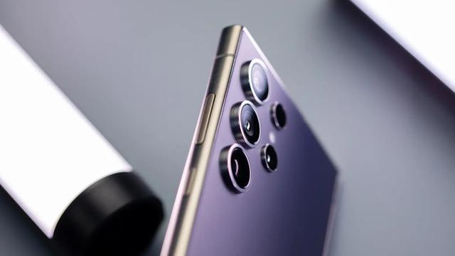 三星直接不装了，S24 Ultra跌价3220元，高端旗舰加速退场