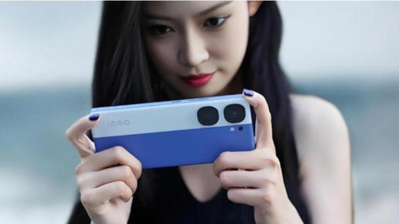 平民旗舰：从3699元跌至2448元，16GB+512GB+骁龙8Gen3