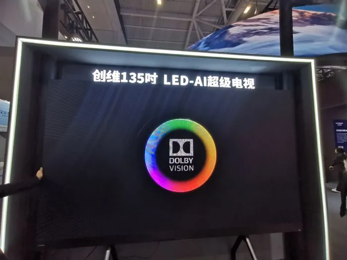 历史性均价破万背后，小间距LED市场变革，看头部品牌如何破局？