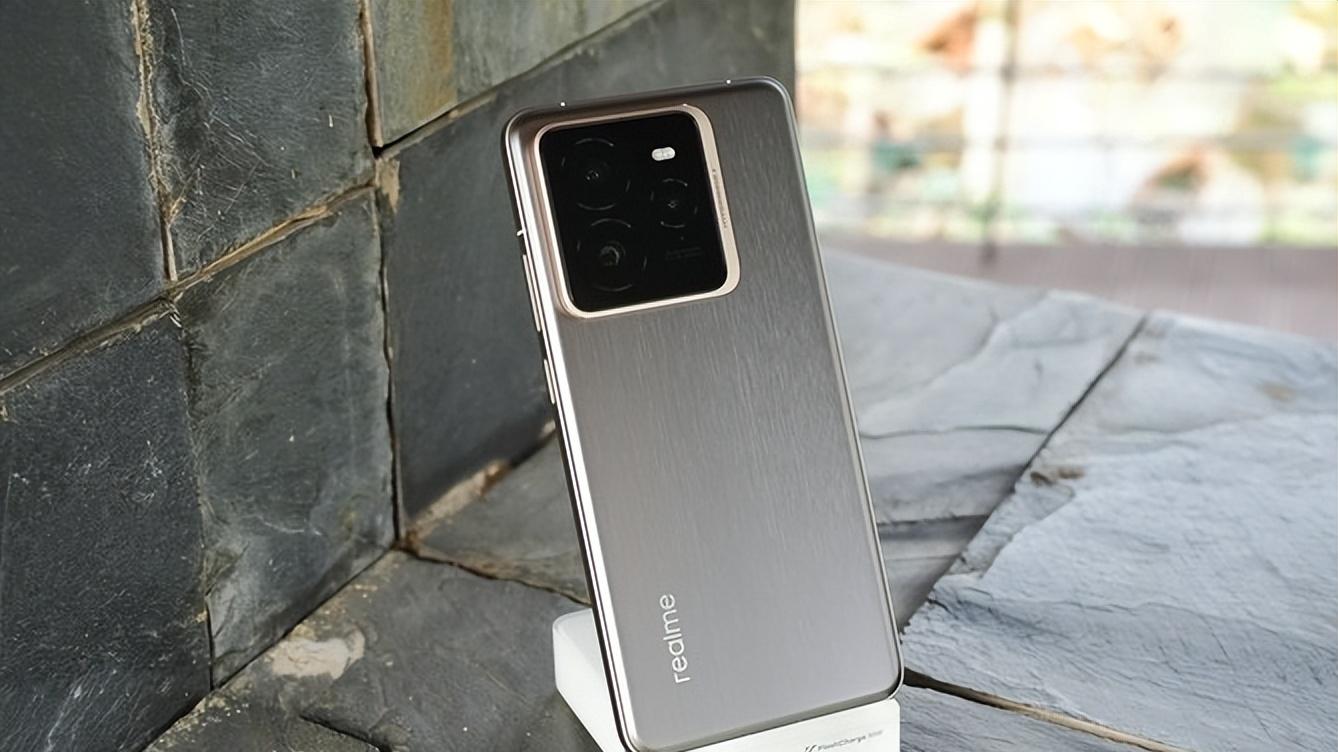 同价位最优选，目前这3部手机值得考虑，配置强悍体验出色