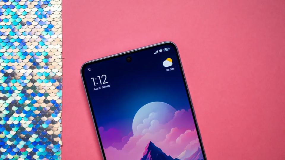 小米開啟“清倉模式”，12GB+256GB+2億像素，國補價格跌至976元