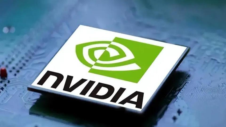 拜登放大招：公布美国史上最强AI芯片禁令，我国能否突围？