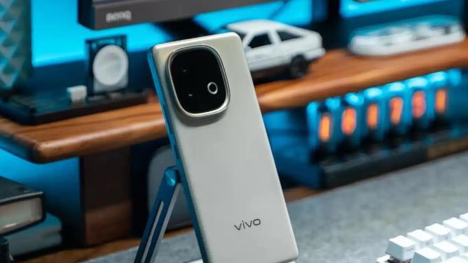 7620mAh+天玑8400满血版，vivoY300GT，国补后1614元！