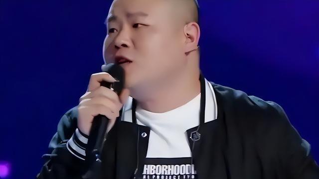 天价票价惹争议！岳云鹏演唱会比刀郎还贵，还喊你带父母去看