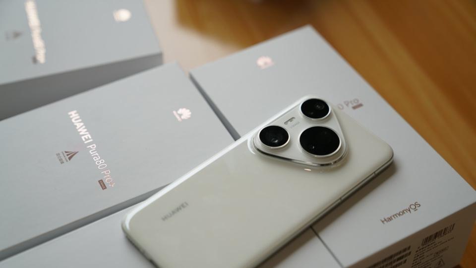 手机周报份额再次出炉：vivo与小米领跑，华为第四荣耀第五！