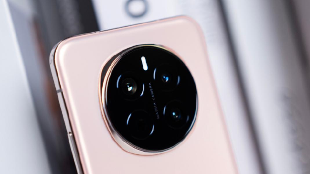 荣耀Magic7：16GB+512GB突降800元，幸福来得太快了