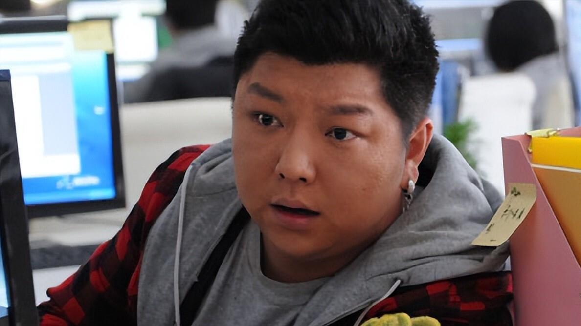 原来他们是夫妻，老公演技不输老戏骨何冰，老婆演过父母爱情