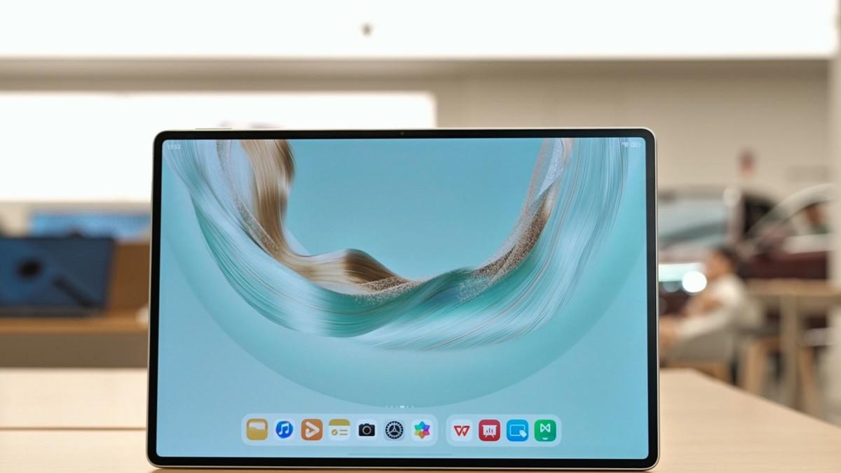 華為MatePad Pro12.2新平板提前亮相！雙層OLED，強迫癥舒服了
