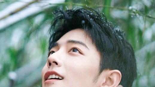 肖战新片《得闲谨制》曝幕后！孔笙兰晓龙携董宇辉今晚直播解密