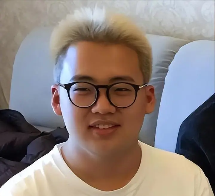 就冲郭麒麟的段位，王惠栽他手里一点都不意外，她终究是输了