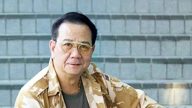 贴地！75岁TVB老戏骨搭地铁被偶遇，身家过亿更曾与花旦有过婚外情