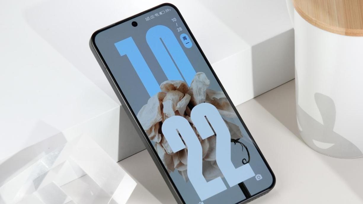 小米15新價格確定，16GB+512GB跌至3639元，米粉可以入手了