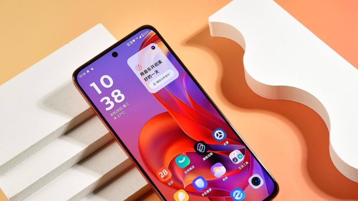 6.36英寸+IP68+3倍长焦+无线充，售价不到1300元，便宜的小屏手机